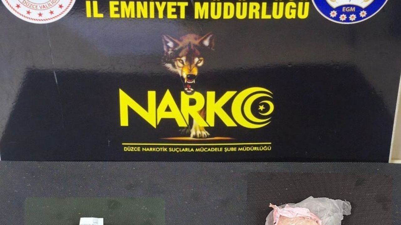 Düzce'de Narkotik Operasyonu: 2 Kişi Tutuklandı