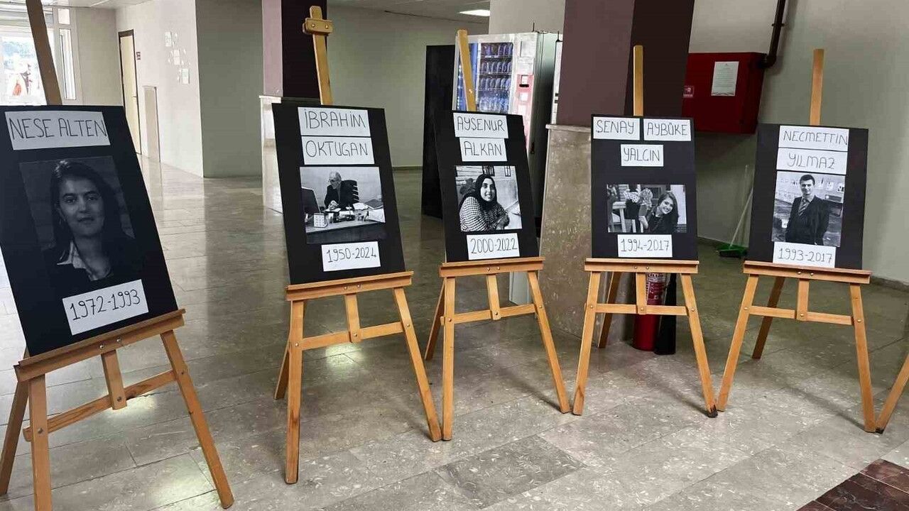 Düzce Üniversitesi Eğitim Fakültesi'nde 24 Kasım Öğretmenler Günü etkinlikleri