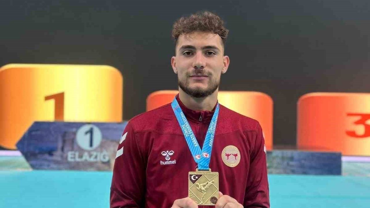 Düzce Üniversitesi Öğrencisinden Altın Madalya Başarısı