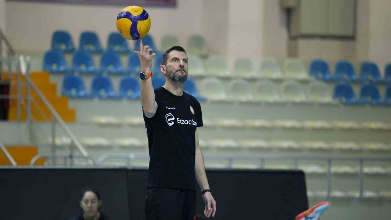 Eczacıbaşı Dynavit, Nilüfer Belediyespor maçı öncesi hazırlıklarını tamamladı