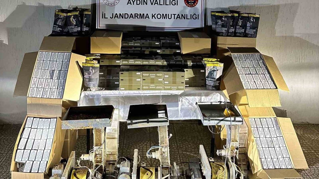 Efeler'de halı yıkama görünümlü iş yerinde kaçak sigara imalatı