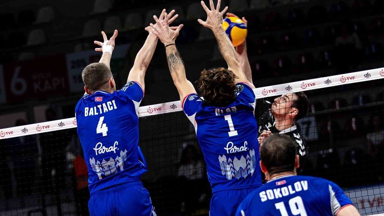 Efeler Ligi: Halkbank 3-0 Akkuş Belediyespor