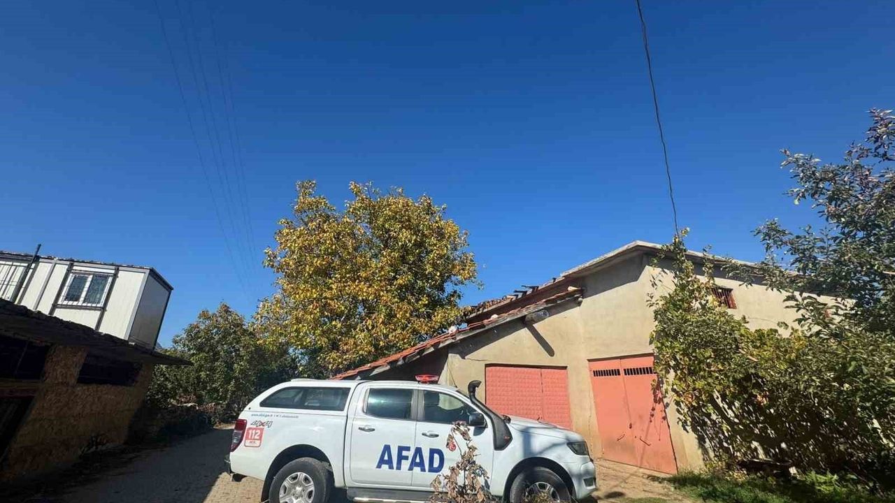 Eğirdir'de Obruk İncelemesi: AFAD Ekipleri Çalışmalara Başladı