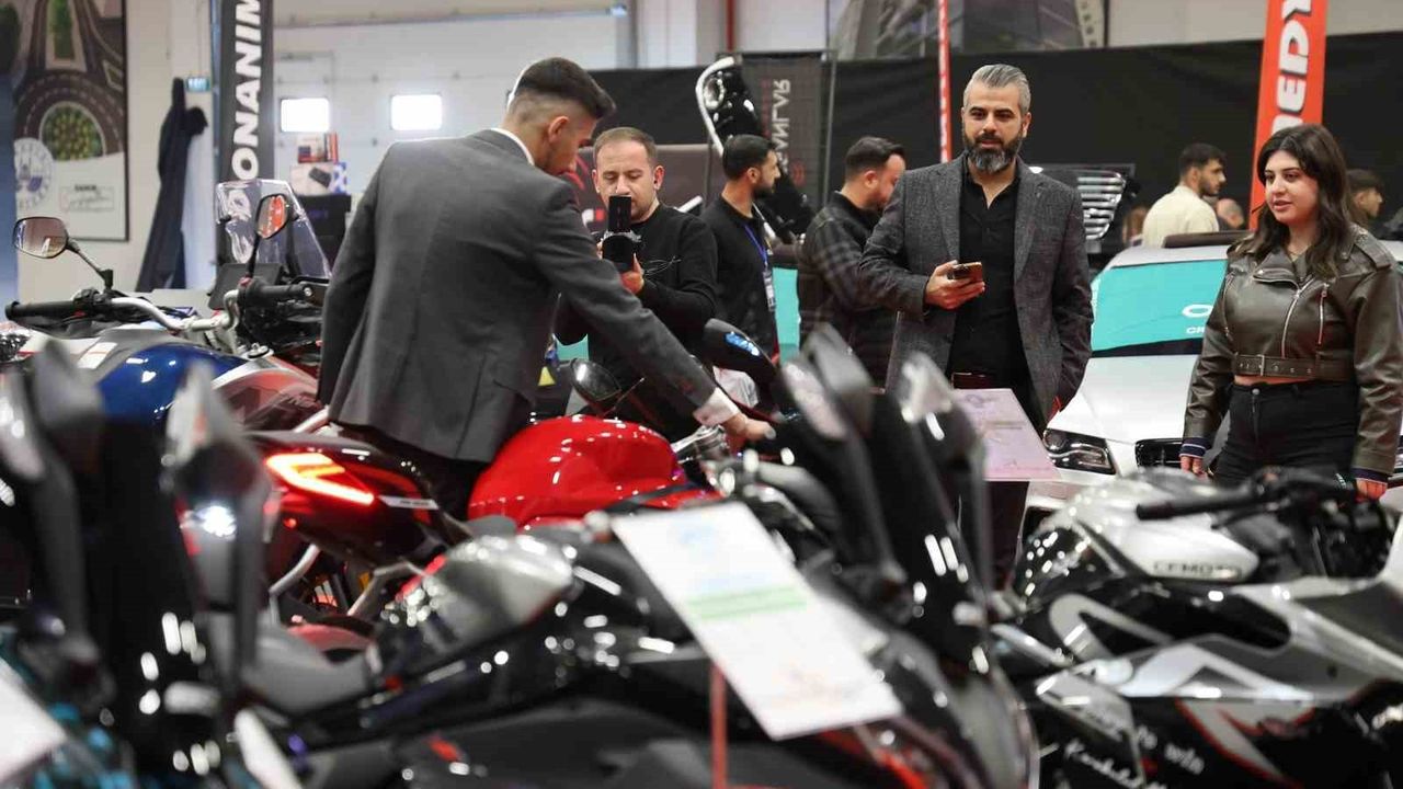 Elazığ Oto Show Fuarı kapılarını açtı