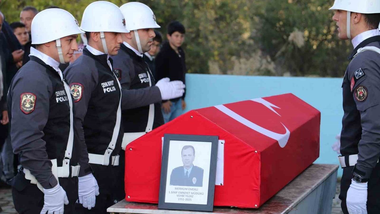 Emekli 1. Sınıf Emniyet Müdürü Vehbi Yıldız İçin Dualarla Veda