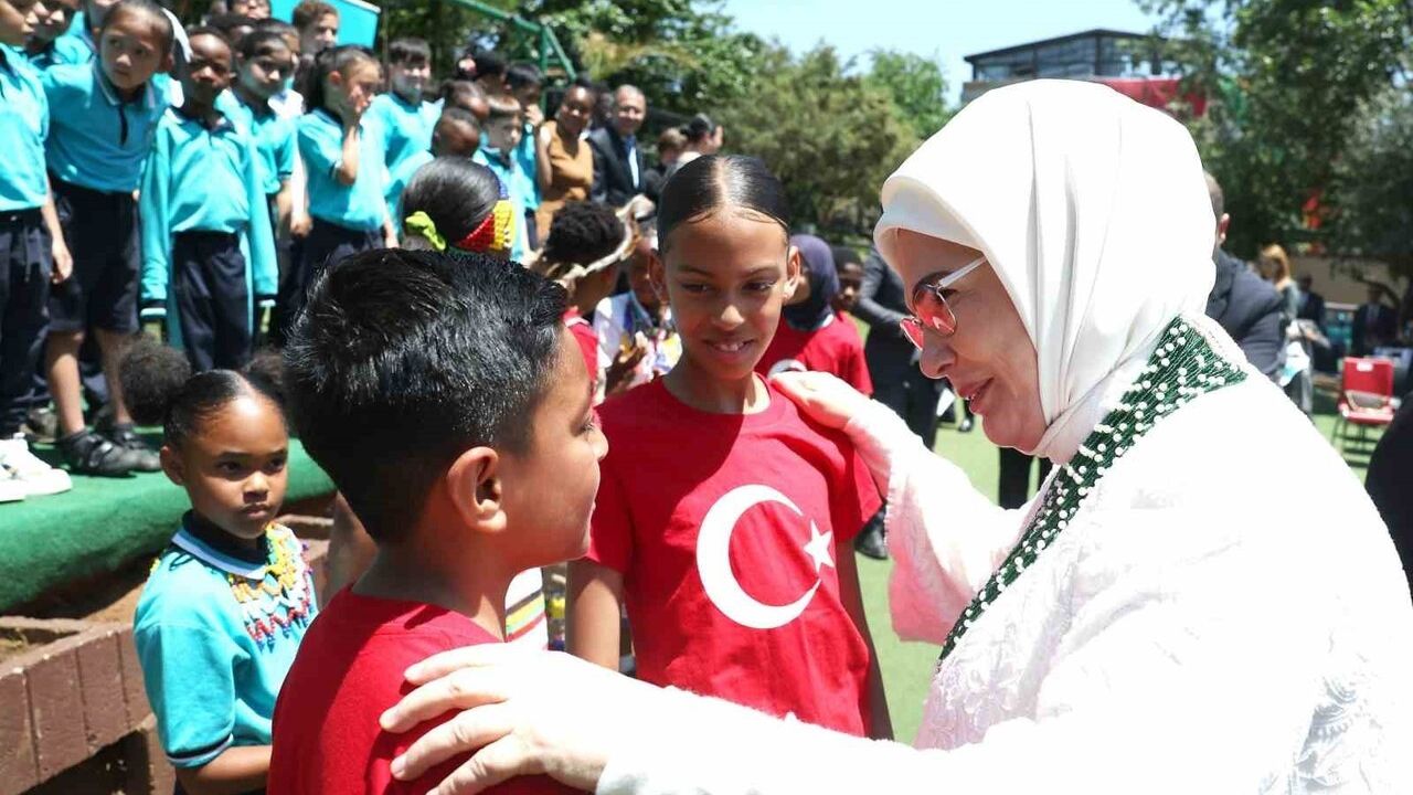 Emine Erdoğan'dan Güney Afrika ziyareti paylaşımı