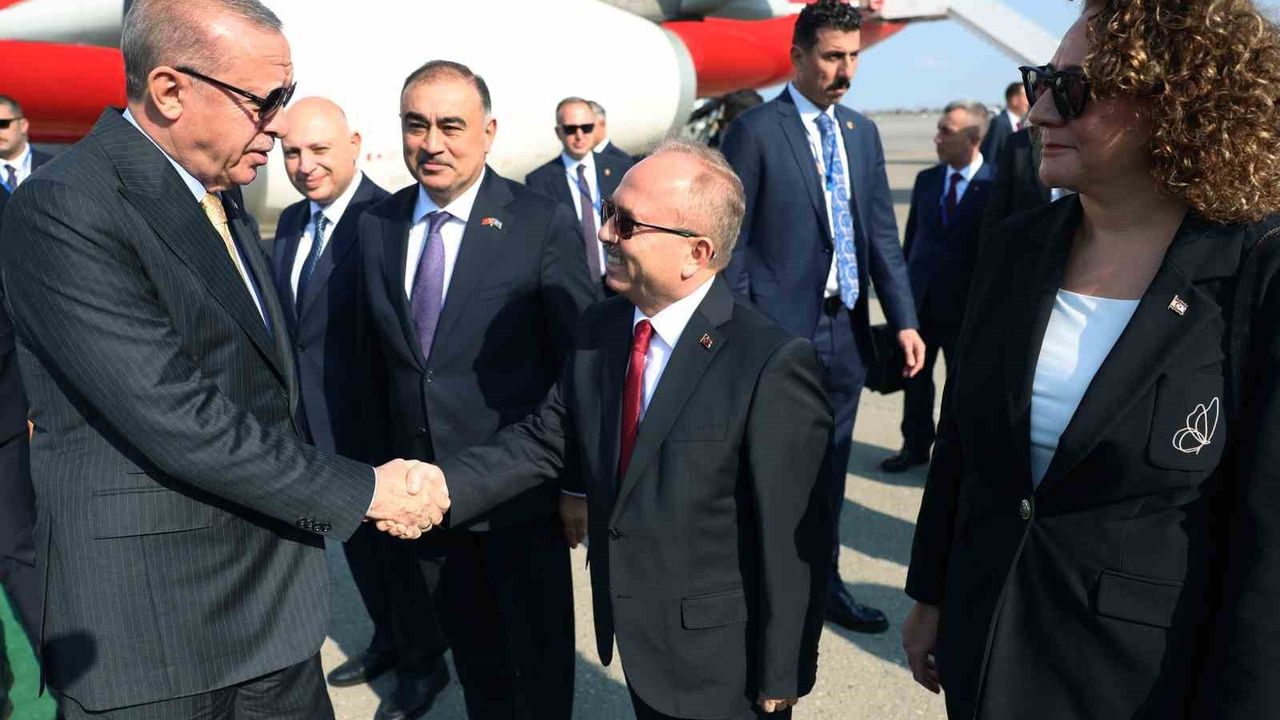 Erdoğan, 8 Kasım Zafer Günü için Bakü'de