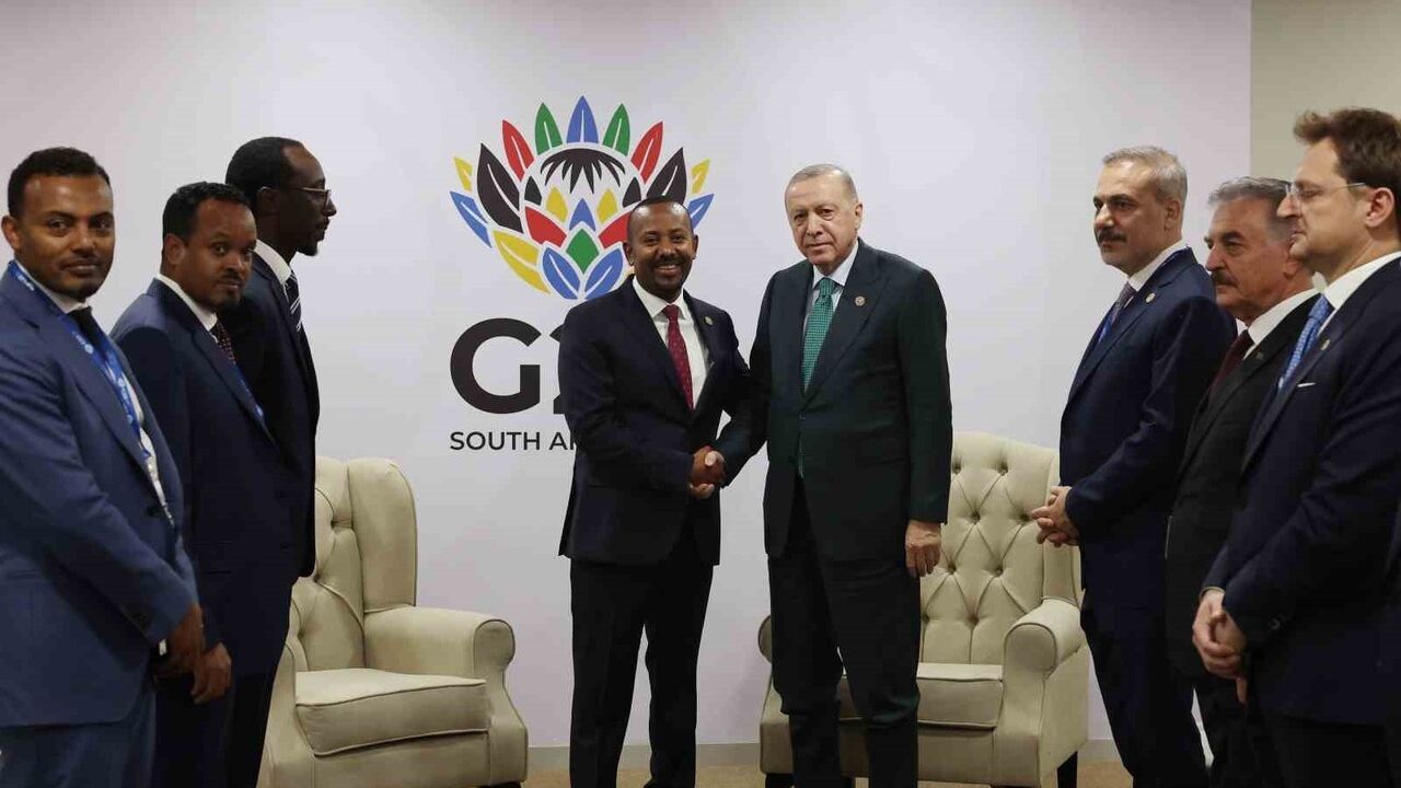 Erdoğan, G20 için bulunduğu Güney Afrika'da Etiyopya Başbakanı Abiy Ahmed Ali ile görüştü