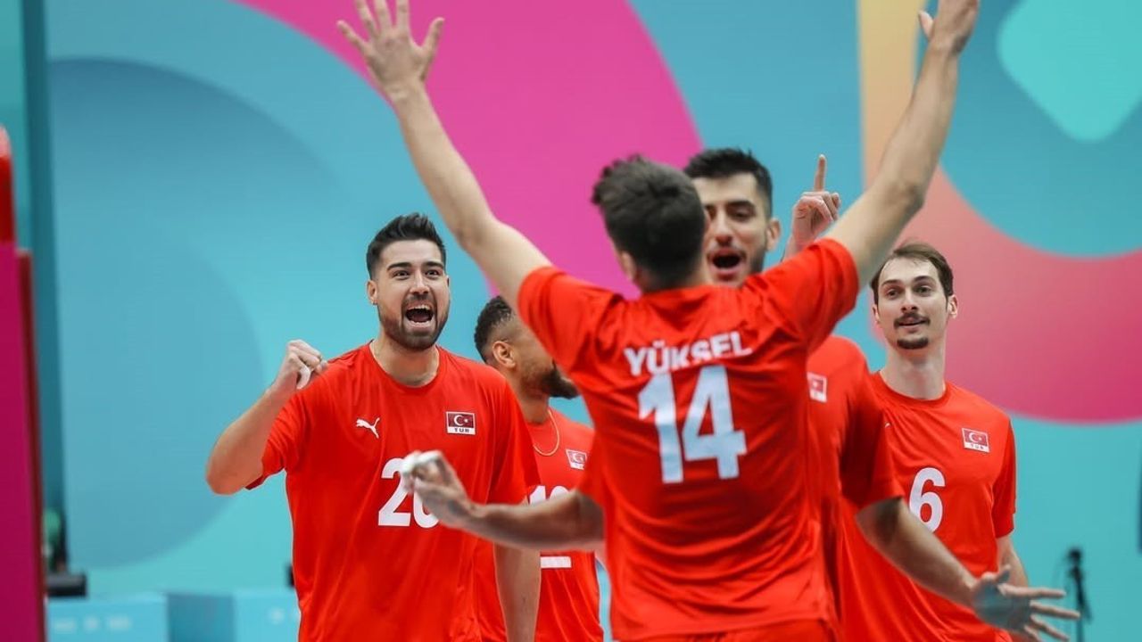 Erkek Voleybol Milli Takımı İslami Dayanışma Oyunları'na Galibiyetle Başladı