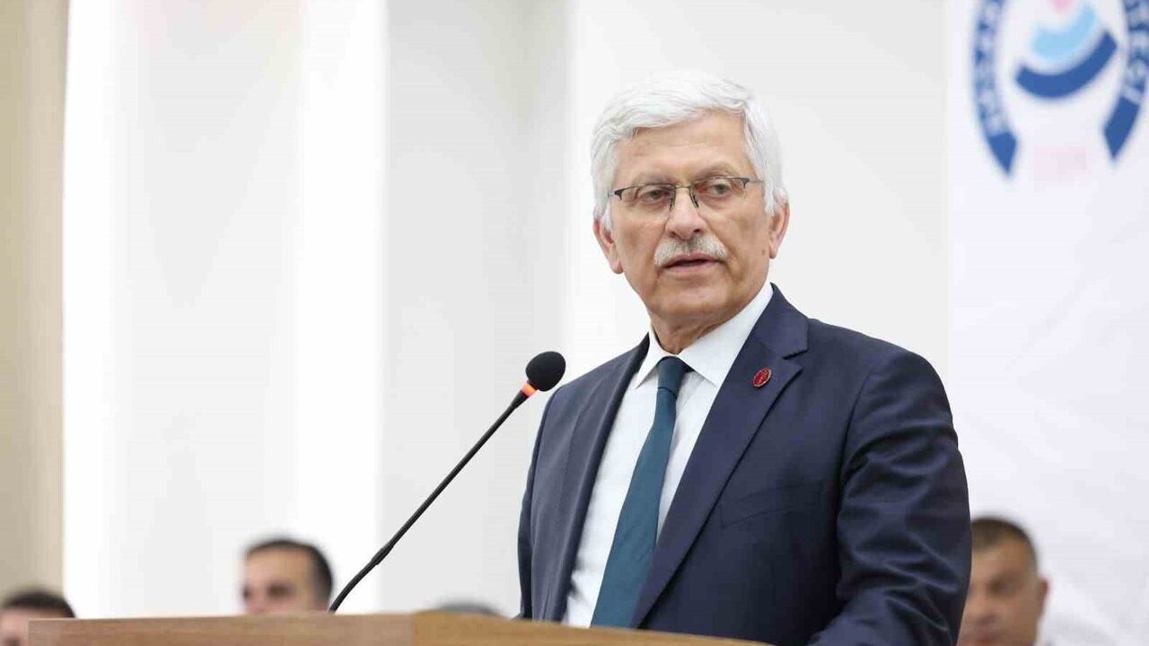 Eroğlu: Sahipsiz Hayvanların Tamamen Beslenmesinin Yasaklanması Sakıncalıdır