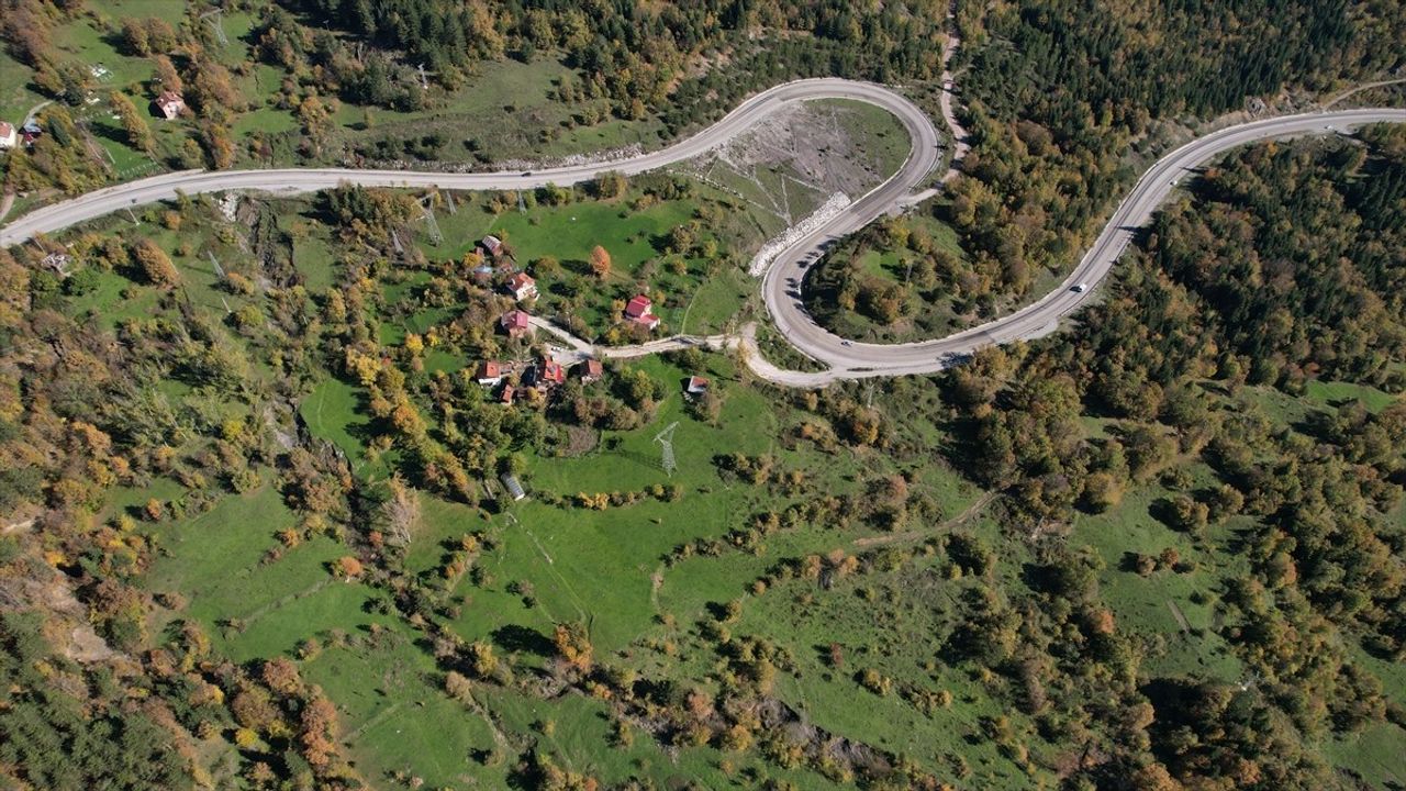 Ersizlerdere Kanyonu Tabiat Parkı'nda Sonbahar Renk Şöleni