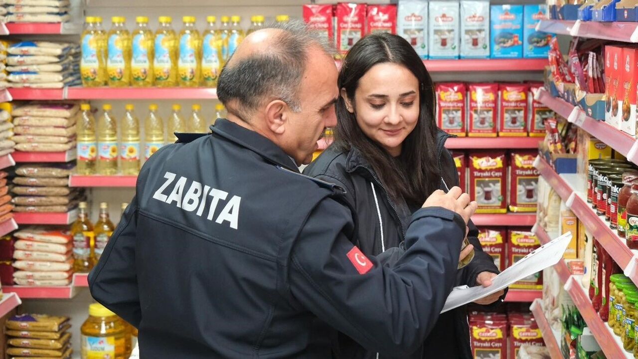 Erzincan'da 190 İşletmede Zabıta Denetimi: Ruhsat, Hijyen ve Etiket Kontrolleri