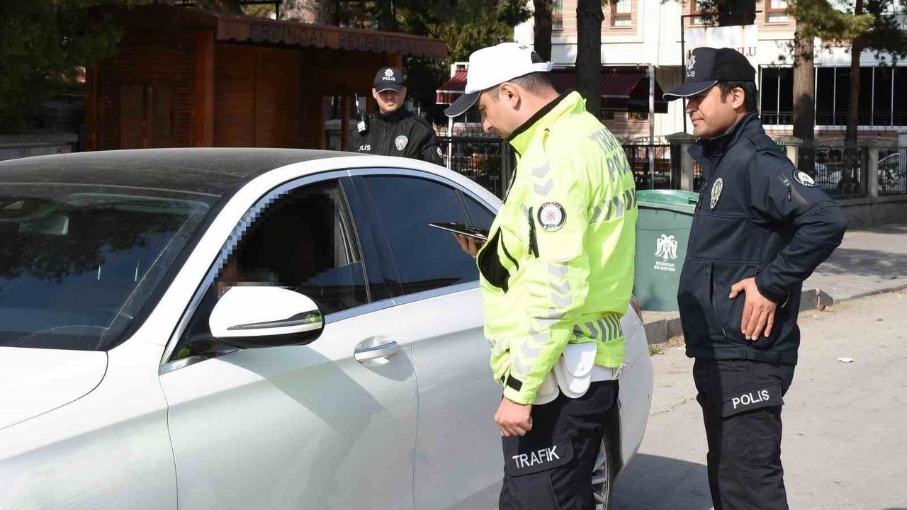 Erzincan'da Güvenli Okul Uygulamaları sürüyor