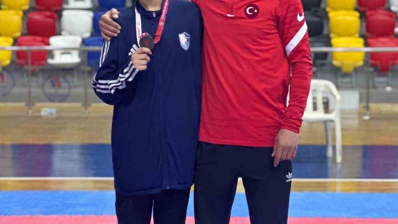 Erzurum Büyükşehir Belediyespor Adıyaman’da 4 Madalya ile Türkiye Finallerinde