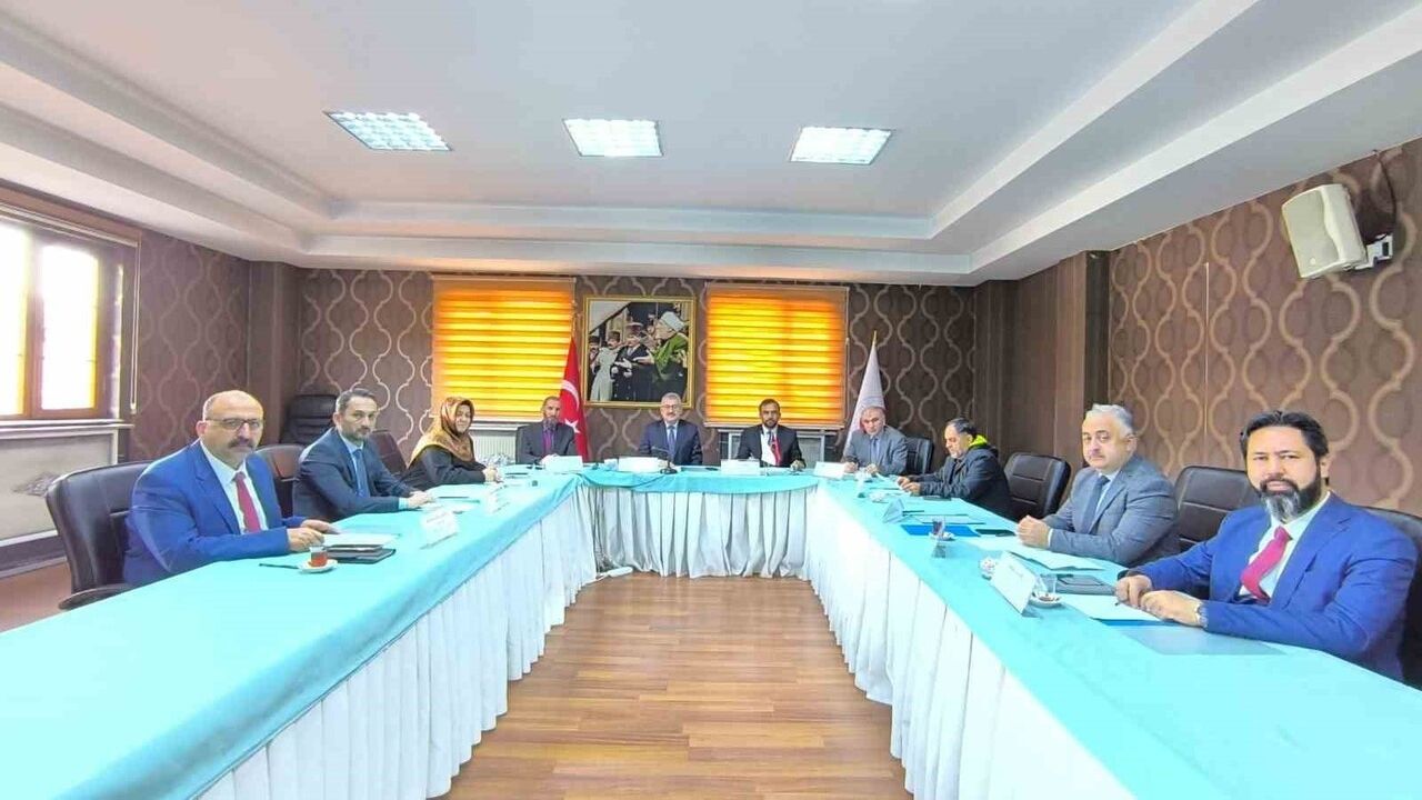 Erzurum'da 1001 Hatim İstişare Toplantısı