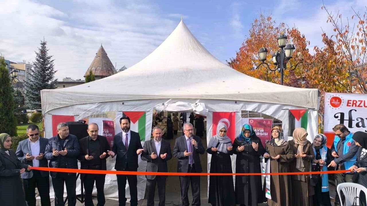 Erzurum'da Hayır Çarşısı Dualarla Hizmete Açıldı