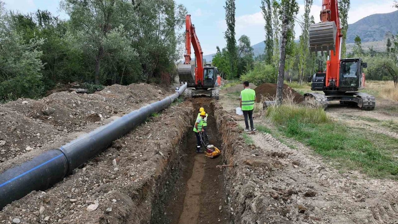 Erzurum Oltu Sivridere Barajı ile 6 Bin 860 Dekar Arazi Modern Sulamaya Kavuşuyor