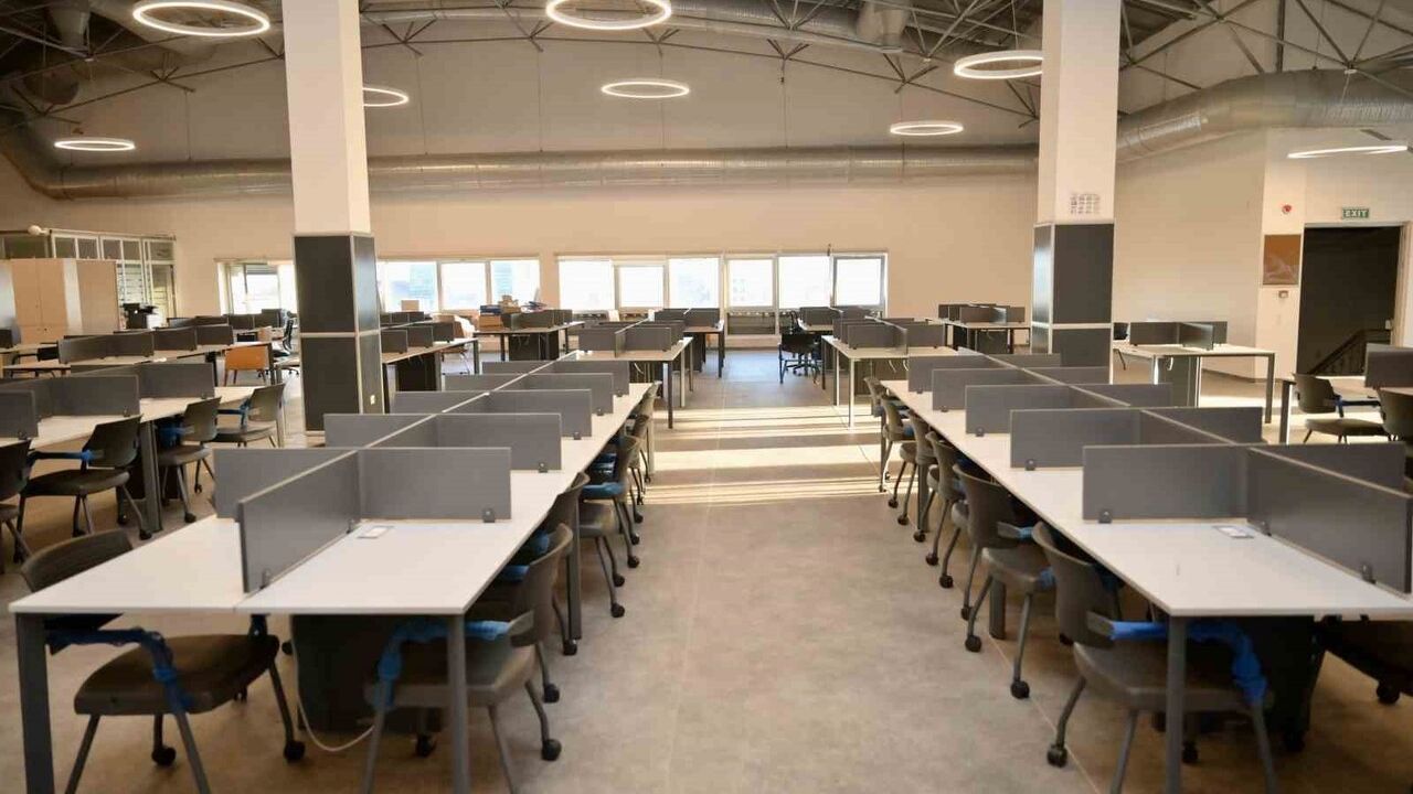 Esenyurt’ta Eksiklikler Tamamlanıyor: Can Aksoy Sahada İncelemelerde Bulundu