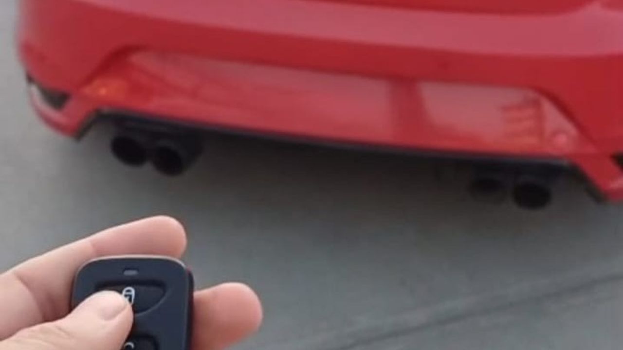 Eskişehir'de abartı egzozla drift yapan sürücüye 74 bin 336 TL ceza