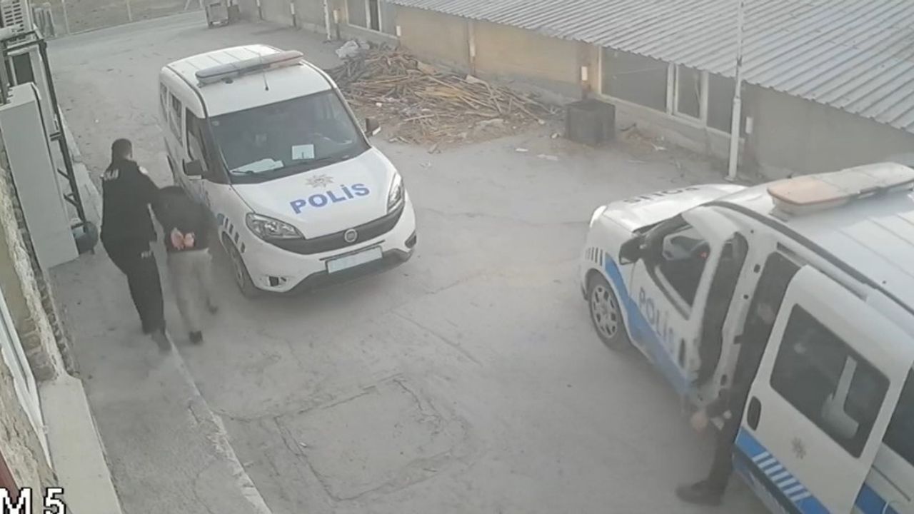 Eskişehir'de aracıyla çarpıp demirle vurarak öldüren zanlı Afyonkarahisar'da yakalandı