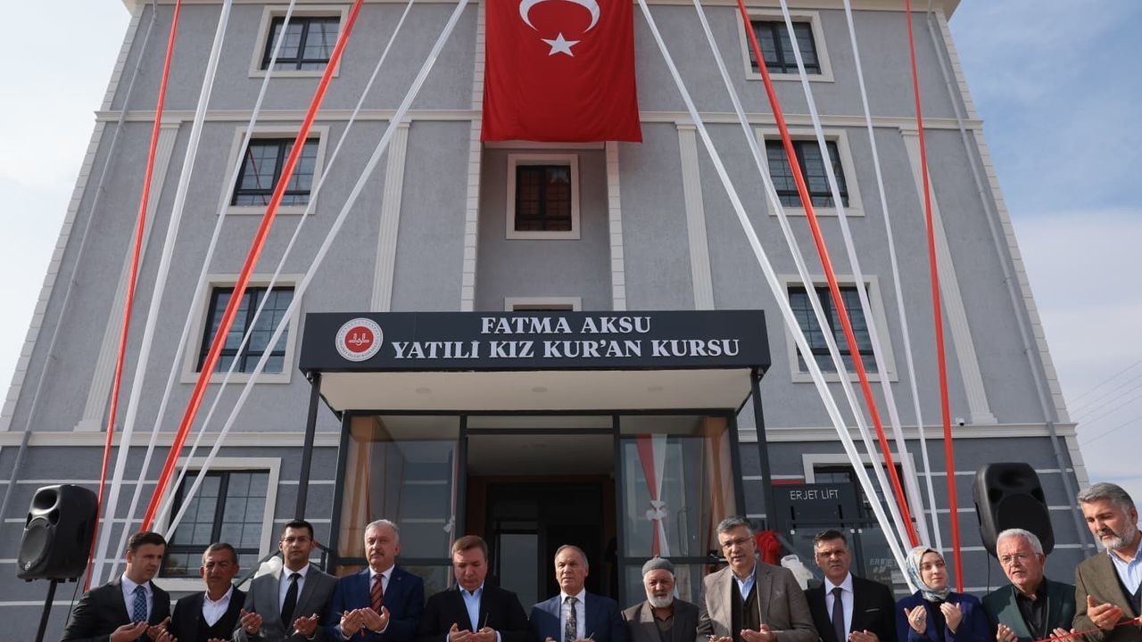 Fatma Aksu Yatılı Kız Kur’an Kursu Erzincan'da Açıldı