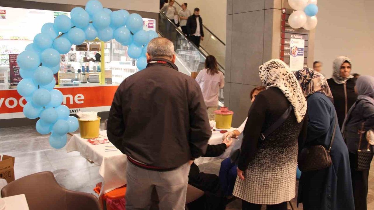 Fethi Sekin Şehir Hastanesi'nde 14 Kasım'da Diyabet Farkındalığı