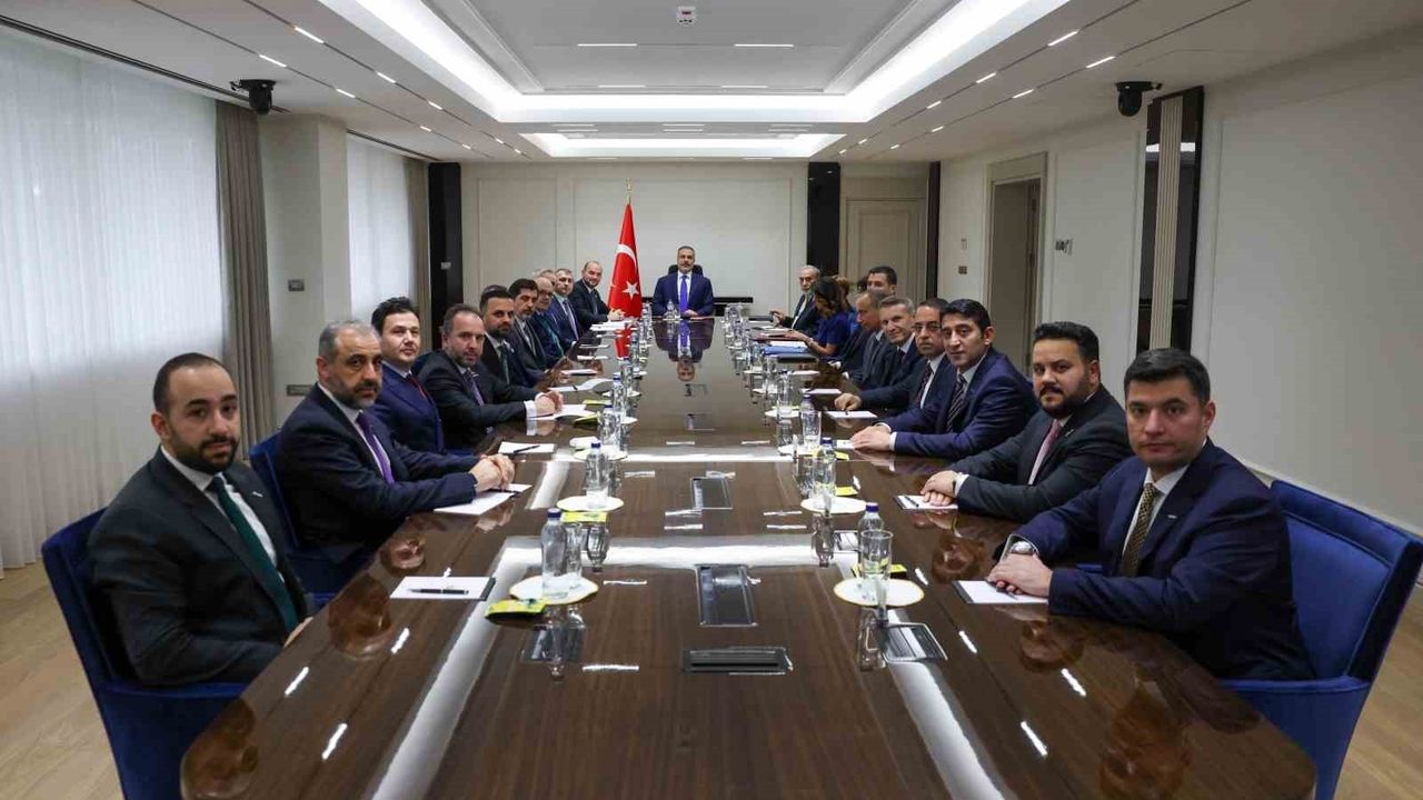 Fidan, MÜSİAD Başkanı Özdemir'i Kabul Etti