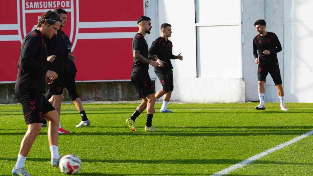 Fuat Çapa: Beşiktaş ile aramızdaki puan farkını açmak istiyoruz