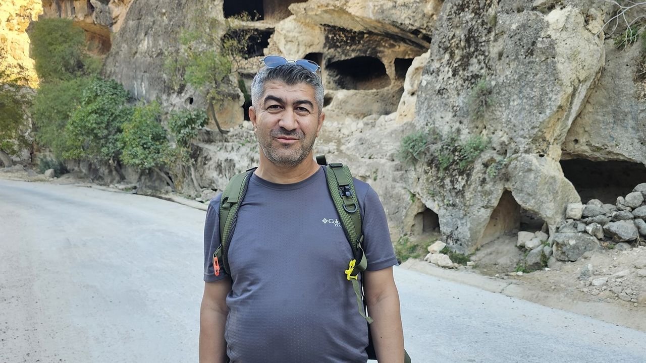 Gabar Dağı'ndaki 7 Katlı Apartman Mağarası: Doğanın Saklı Cenneti