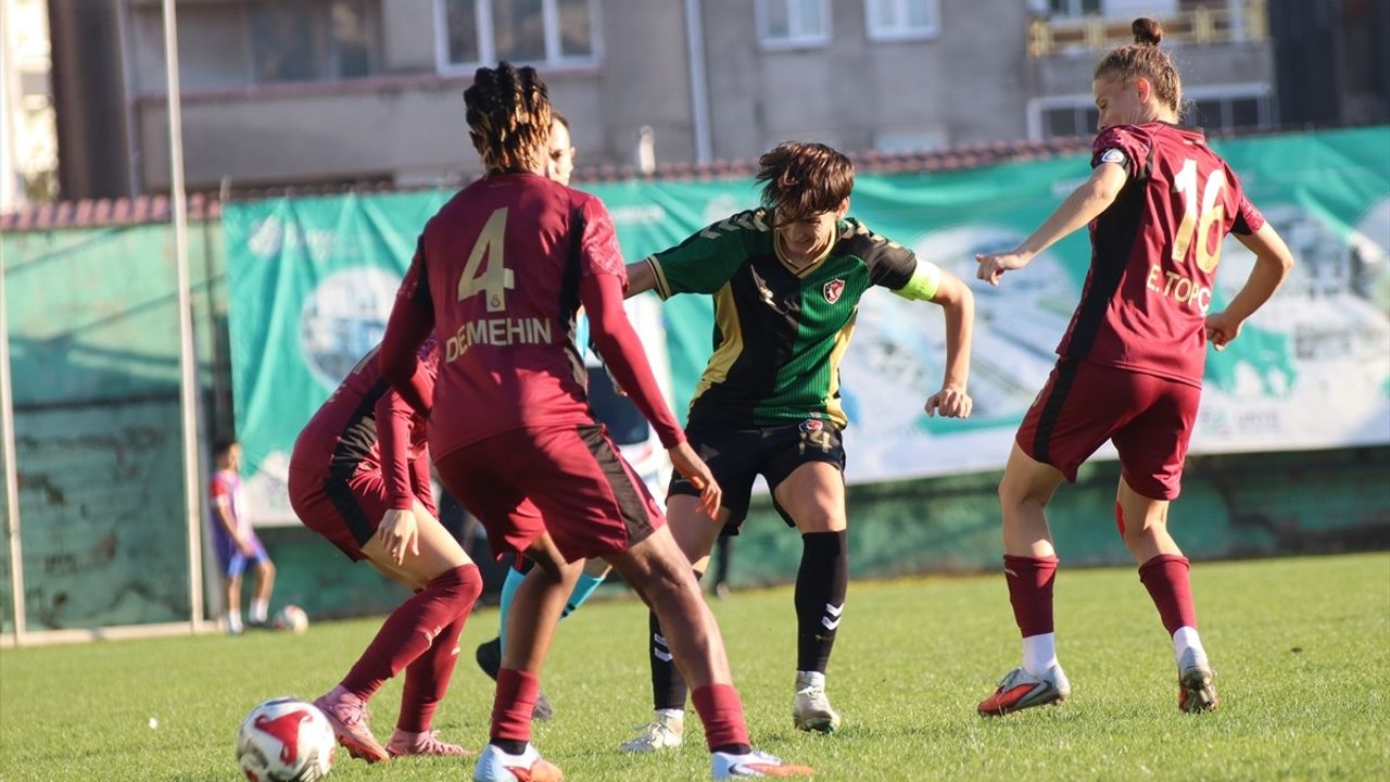 Galatasaray GAİN, Ünye Kadın SK'yi Deplasmanda Yenerek 3 Puan Aldı