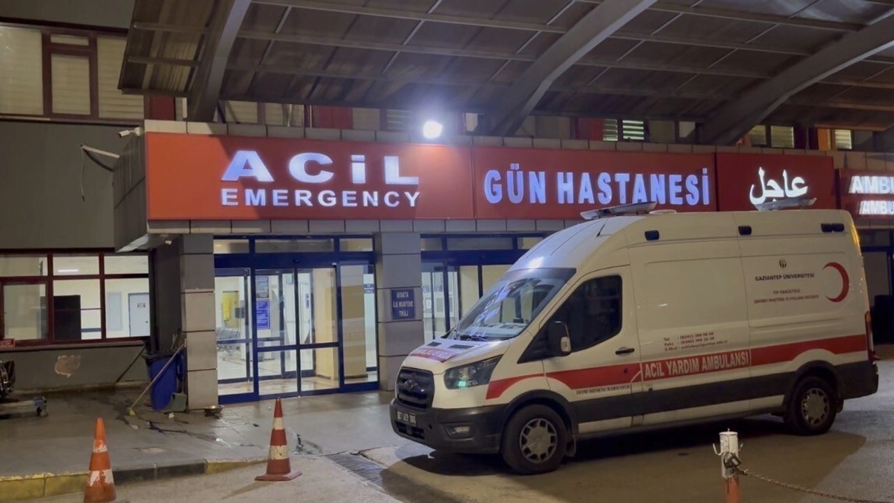 Gaziantep Geri Gönderme Merkezi'nde 56 Kişi Hastaneye Kaldırıldı: Zehirlenme Şüphesi