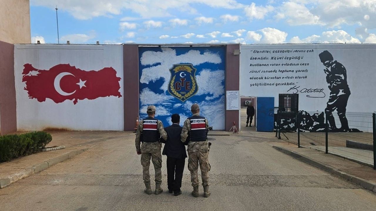 Gaziantep'te 17 Yıl Cezalı Hırsız Yakalandı