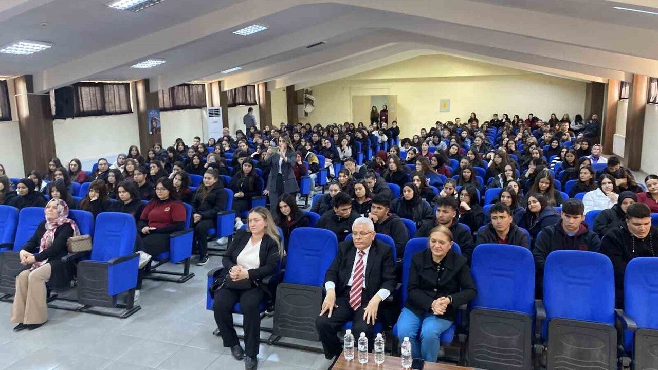 Gazilerden Gençlere Vatan ve Kahramanlık Dersi