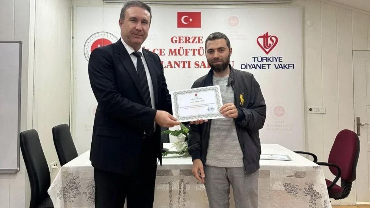 Gerze'de din görevlilerine 'Baba Okulu' ile babalık bilinci eğitimi