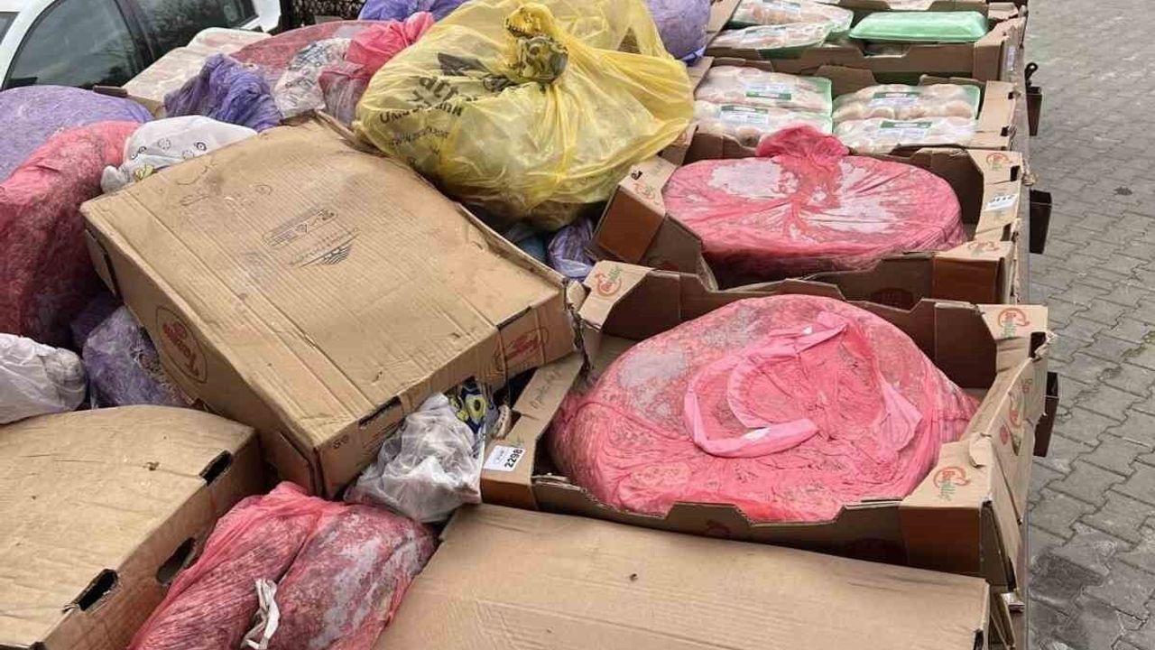 Gökçeada’da hijyen kurallarına uymayan şarküteriye yaklaşık 42 bin TL ceza