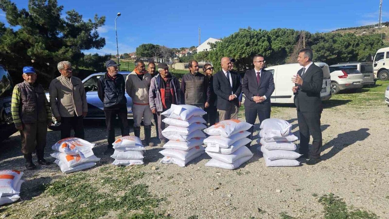 Gökçeada ve Bozcaada'da küçükbaş hayvancılığa yem bitkisi desteği