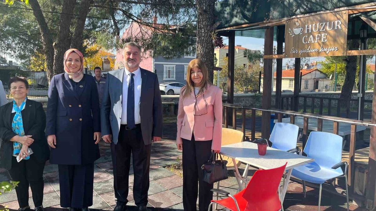 Gördes Huzurevi'nde 'Engelsiz İşgücü' buluşması