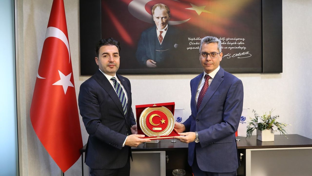 Görevden dönen ticaret müşavirleri Kayseri’de sanayicilerle tecrübelerini paylaştı