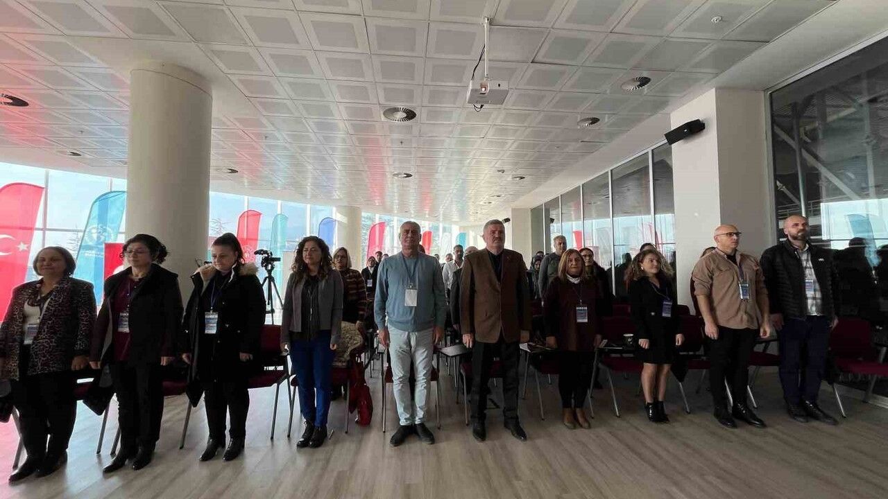 Güçlü Baba Güçlü Özel Birey Çalıştayı Kastamonu’da Değerlendirildi