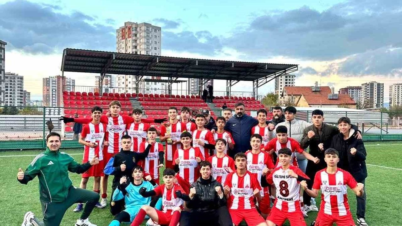Gültepespor U-16 Namağlup Kayseri Şampiyonu