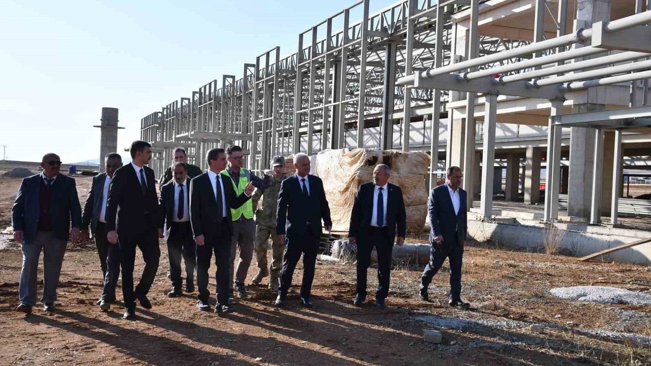 Gümüşhane-Bayburt Havalimanı inşaatında yüzde 70 ilerleme, 2026 hedefi korunuyor