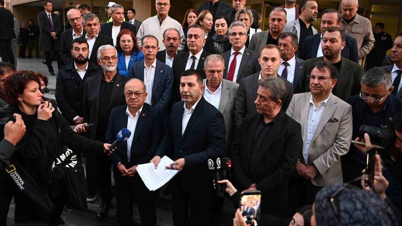 Günel: Aydın’da hizmetin önündeki tek engel Özlem Çerçioğlu