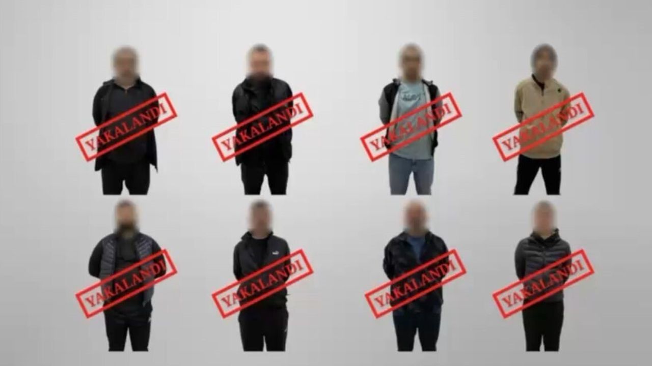 Gürcistan'da yakalanan 3 kırmızı bültenli ve 5 ulusal aranan kişi Türkiye'ye iade edildi