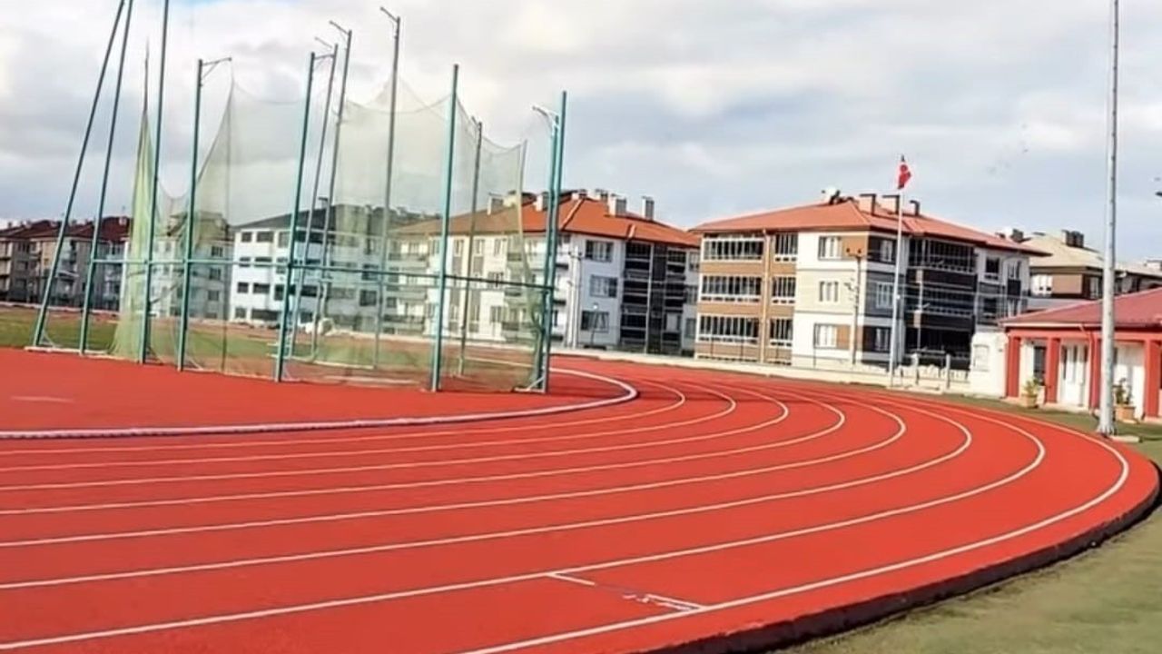 Halil Akkaş Atletizm Stadı yenilenen yüzüyle 16 Kasım Pazar açılıyor