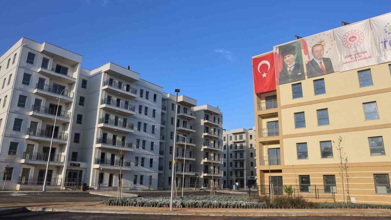 Hatay'da 9'uncu kurayla 11.320 bağımsız bölümün hak sahipleri belirlendi