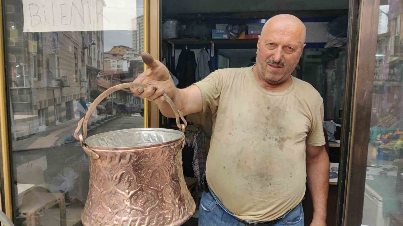 Hatıraları Parlatan Usta: Rize'nin Son Bakır Parlatıcısı