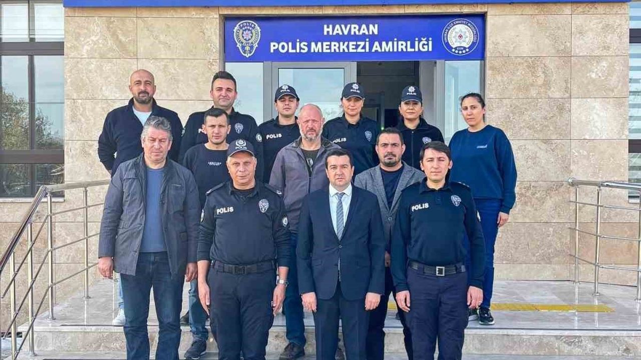 Havran Kaymakamı Modern Emniyet Müdürlüğü Binasını Ziyaret Etti