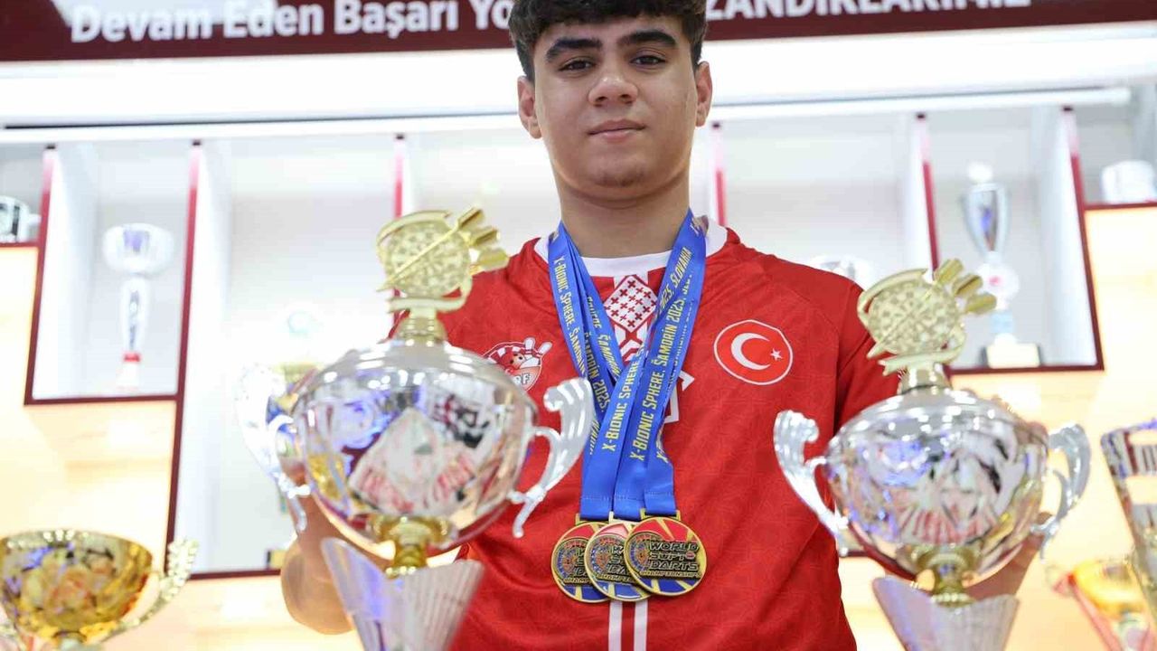 Hobiyle Başlayan Dart Yolculuğu Dünya Şampiyonluğuna Ulaştı