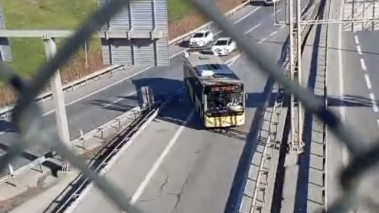 İETT otobüsünün geri manevrası Sultangazi'de trafikte paniğe yol açtı