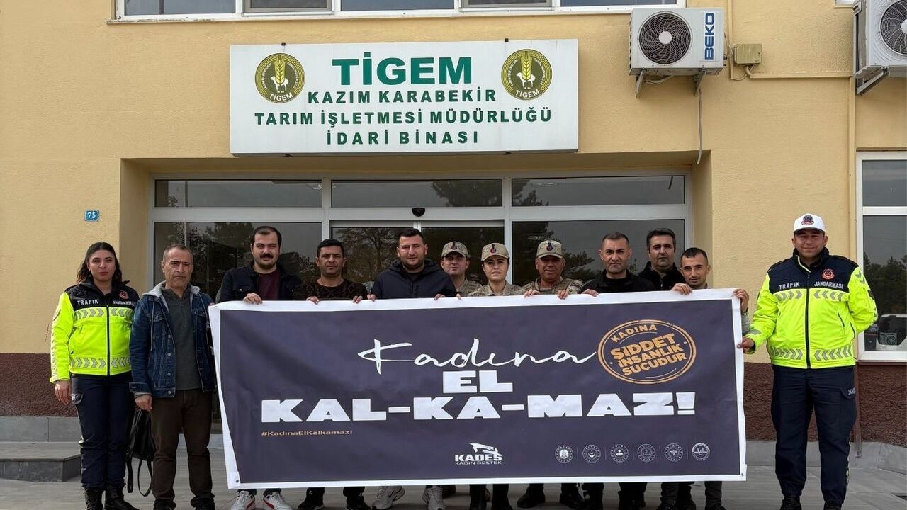 Iğdır’da 'Kadına El Kalkamaz' farkındalık eğitimi düzenlendi